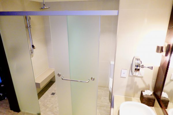 Momi Bay Deluxe Lagoon View Room