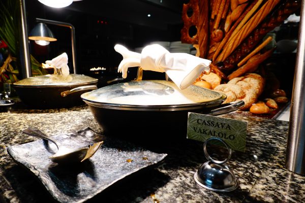 Momi Bay Goji Kitchen Dinner